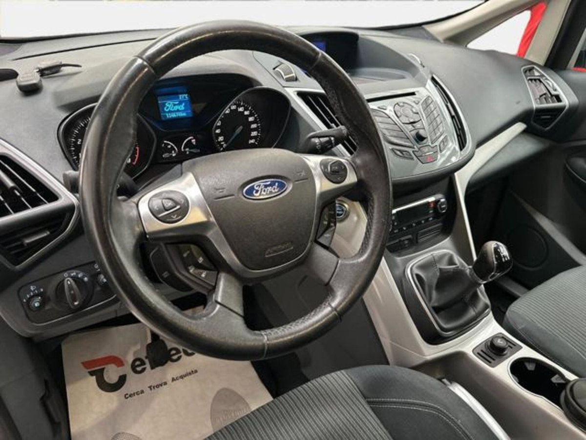 Ford C-Max 1.6 125CV Titanium (7)