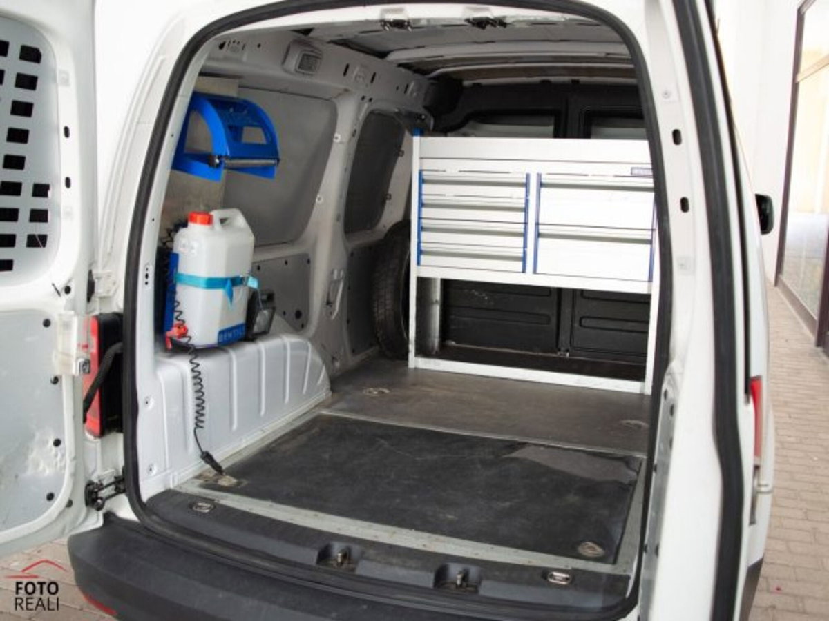 Volkswagen Veicoli Commerciali Caddy 2.0 TDI 122 CV 4Motion Furgone Maxi (12)