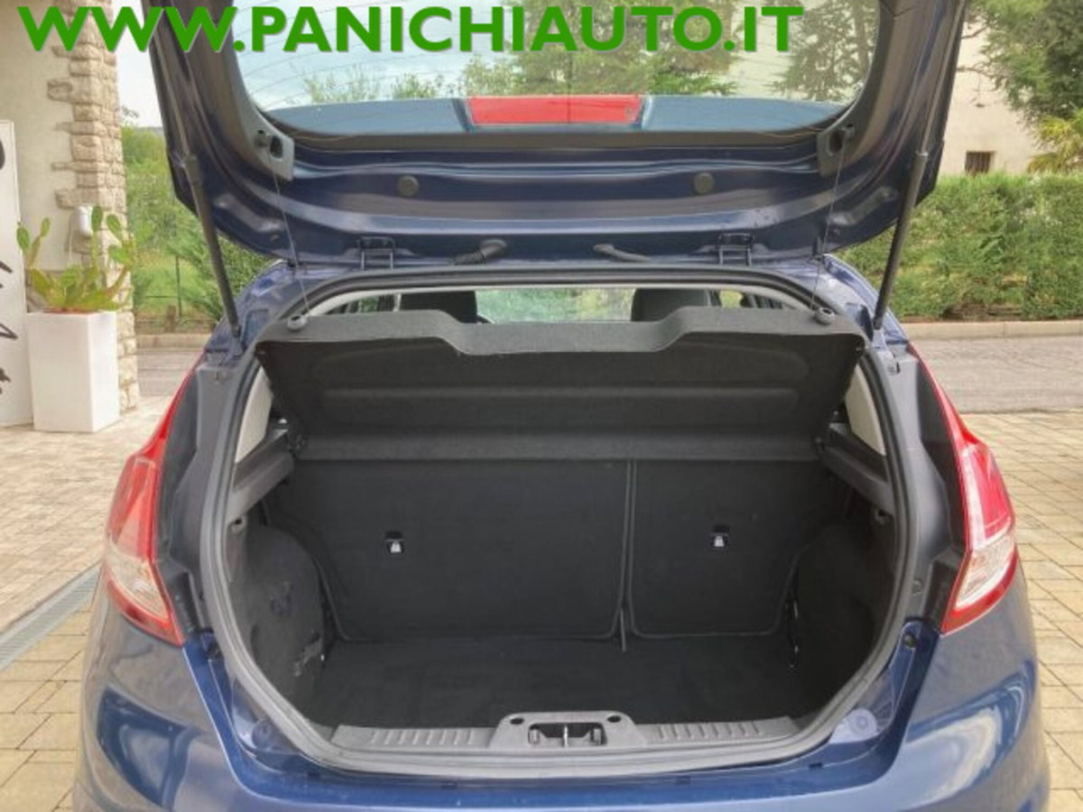 Ford Fiesta Plus 1.5 TDCi 75CV 5 porte (8)