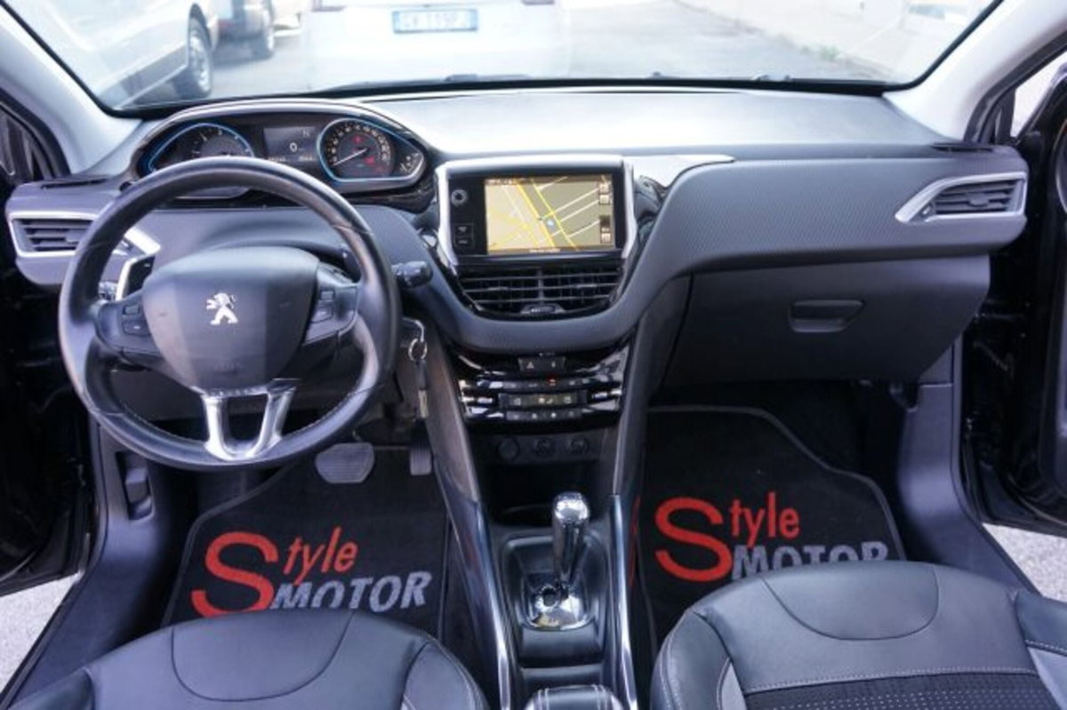 Peugeot 2008 e-HDi 92 CV Stop&Start robotizzato Active (5)