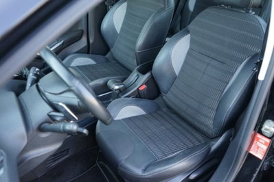 Peugeot 2008 e-HDi 92 CV Stop&Start robotizzato Active (7)