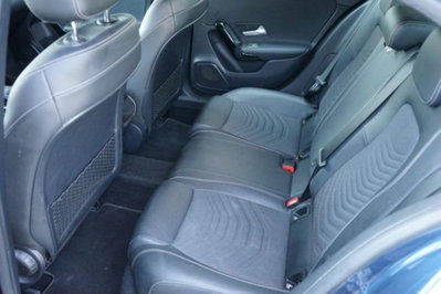 Mercedes-Benz Classe A Sedan 180 d Automatic 4p. Business (19)