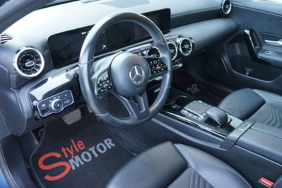 Mercedes-Benz Classe A Sedan 180 d Automatic 4p. Business (6)