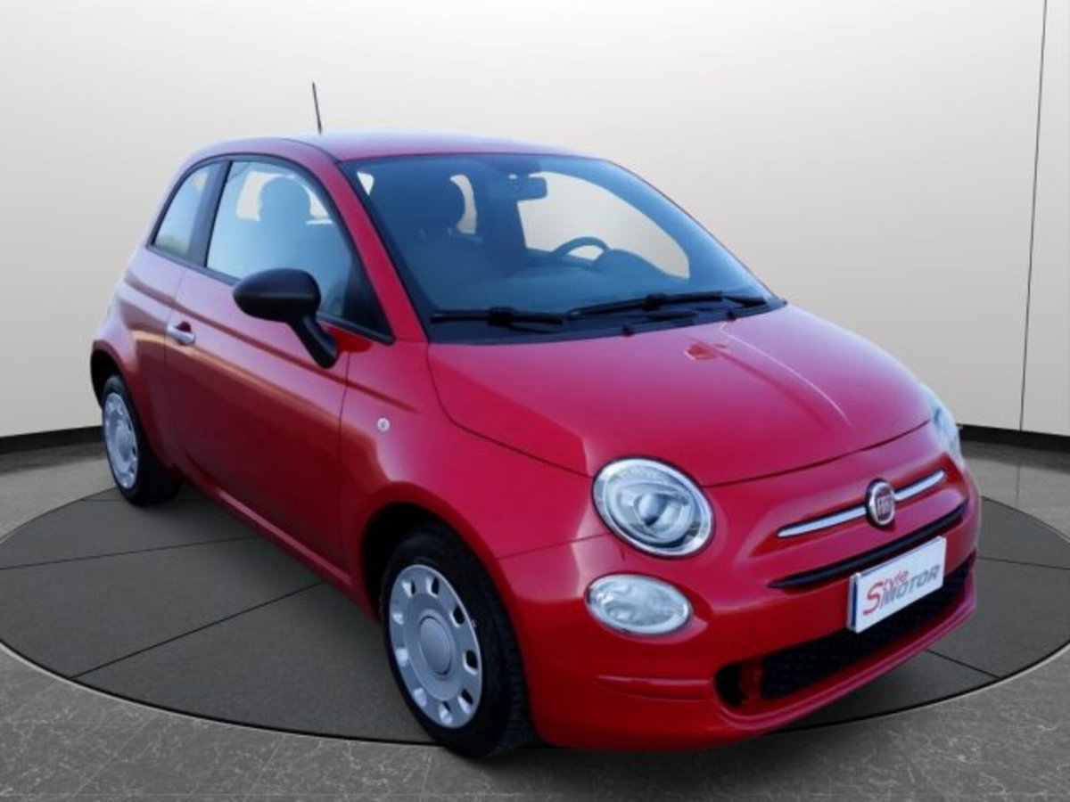 Fiat 500 1.0 Hybrid Red (2)