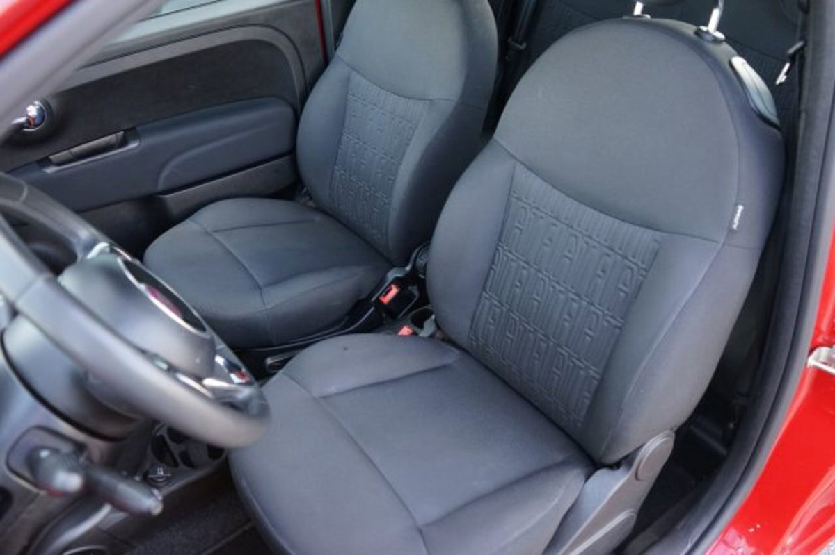Fiat 500 1.0 Hybrid Red (7)