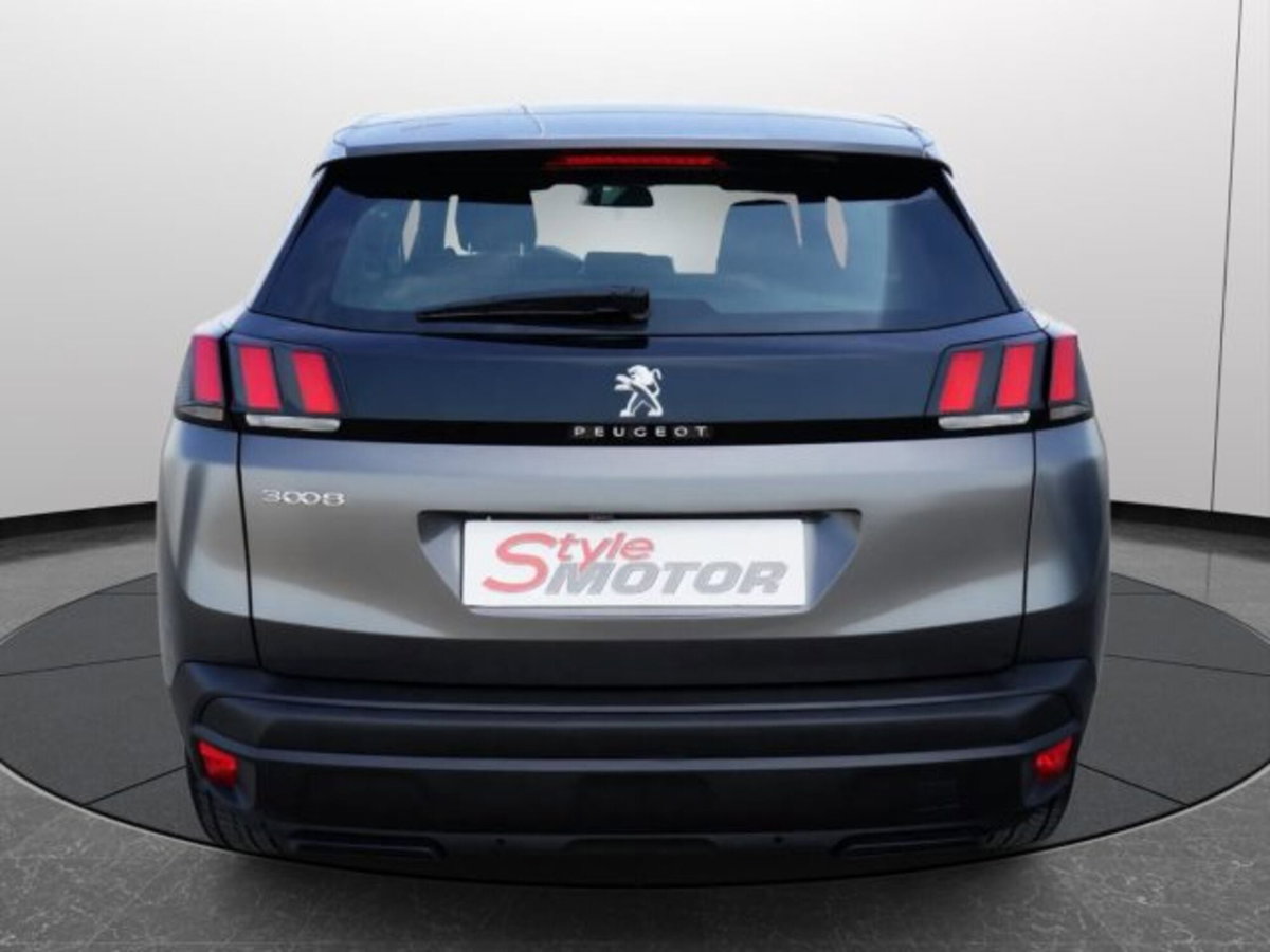 Peugeot 3008 BlueHDi 130 S&S EAT8 GT Pack (16)