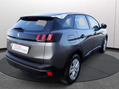 Peugeot 3008 BlueHDi 130 S&S EAT8 GT Pack (4)