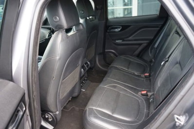 Jaguar F-Pace 2.0 D 240 CV AWD aut. R-Sport (18)