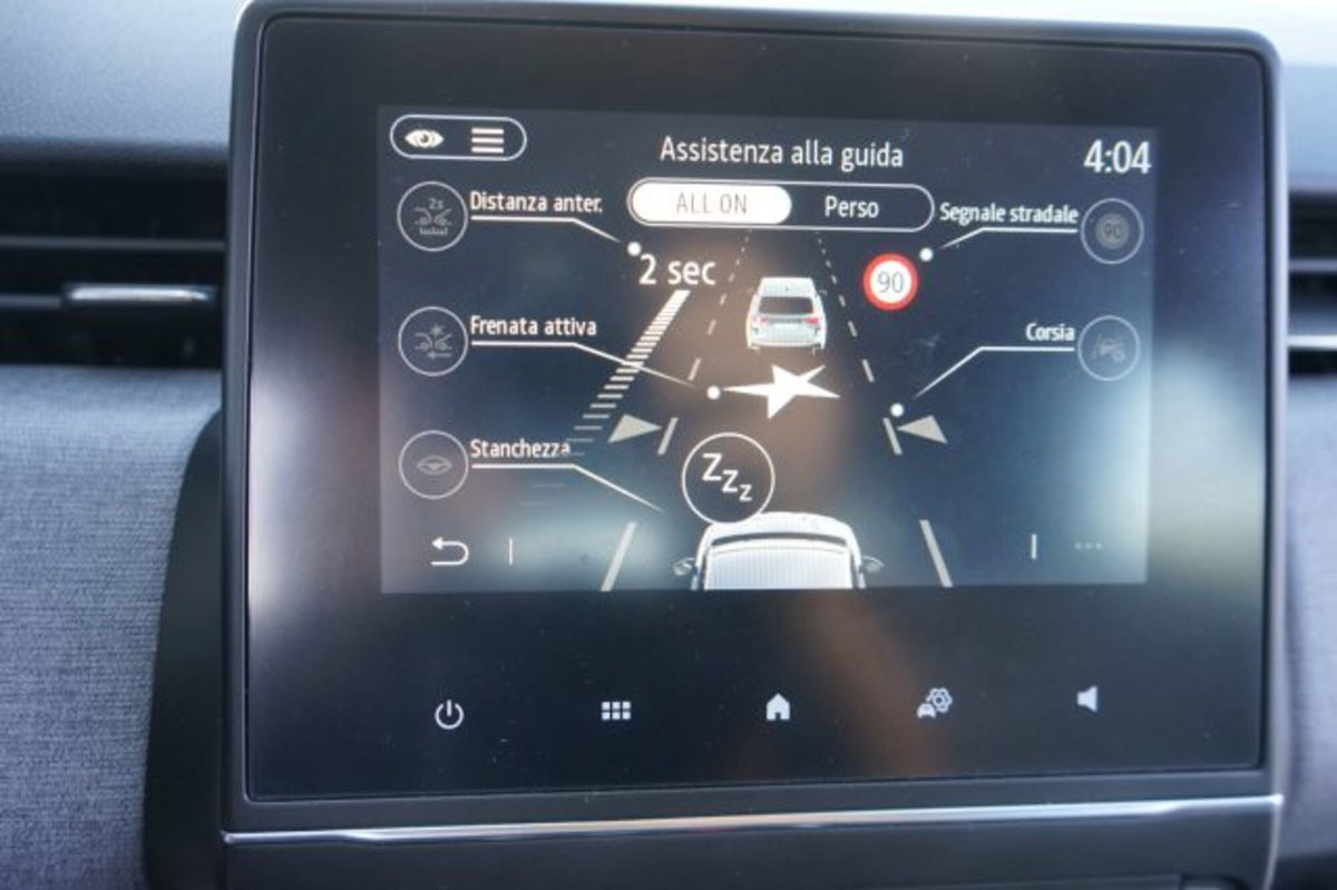 Renault Clio TCe 90 CV 5 porte Business (11)