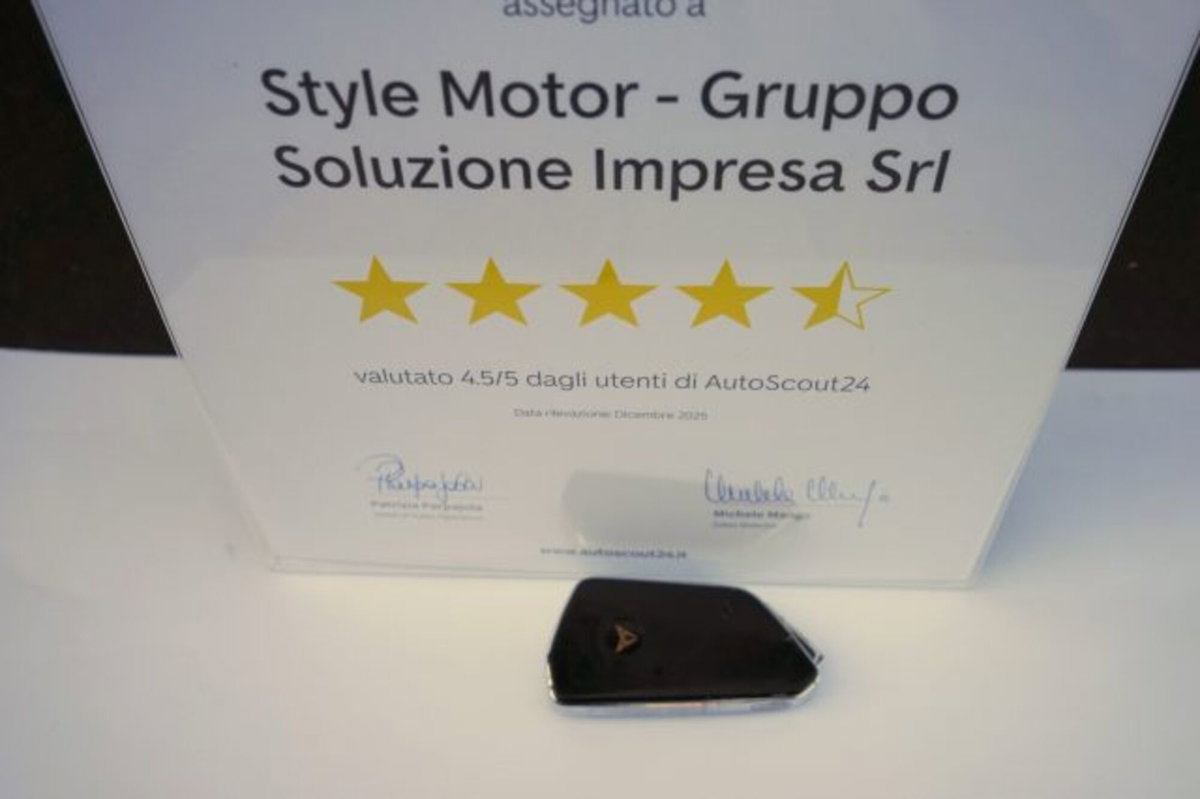 Cupra Leon Station Wagon Leon Sportstourer 1.5 hybrid 150cv dsg (16)
