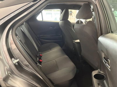 Toyota Toyota C-HR 1.8 hv Active eco fwd e-cvt (18)
