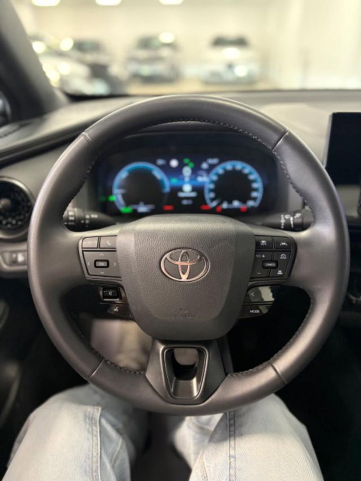 Toyota Toyota C-HR 1.8 hv Active eco fwd e-cvt (9)