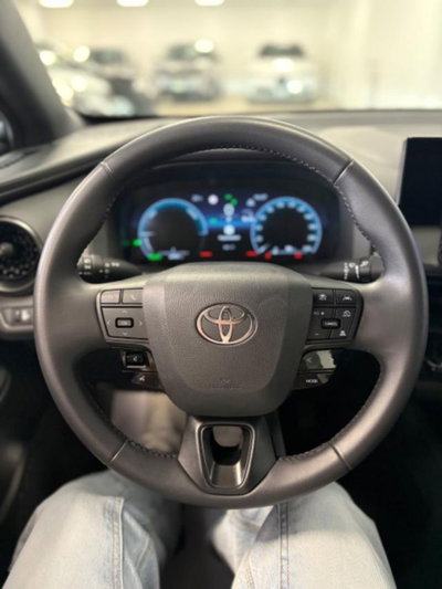 Toyota Toyota C-HR 1.8 hv Active eco fwd e-cvt (9)
