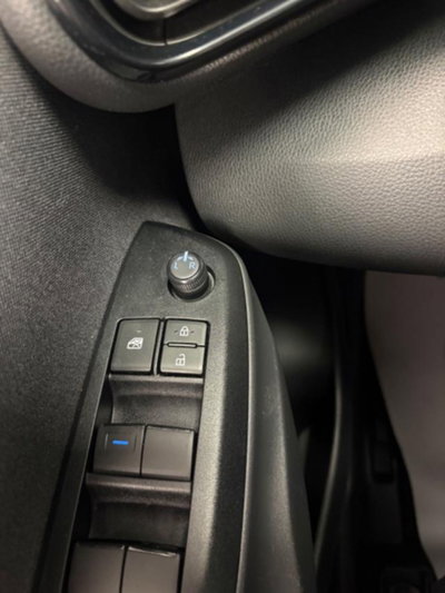 Toyota Yaris Cross 1.5 Hybrid 5p. E-CVT Premiere (10)