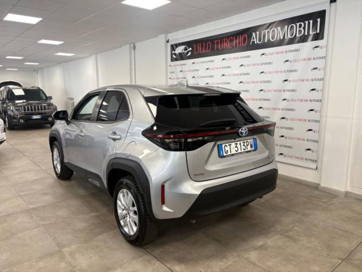 Toyota Yaris Cross 1.5 Hybrid 5p. E-CVT Premiere (4)