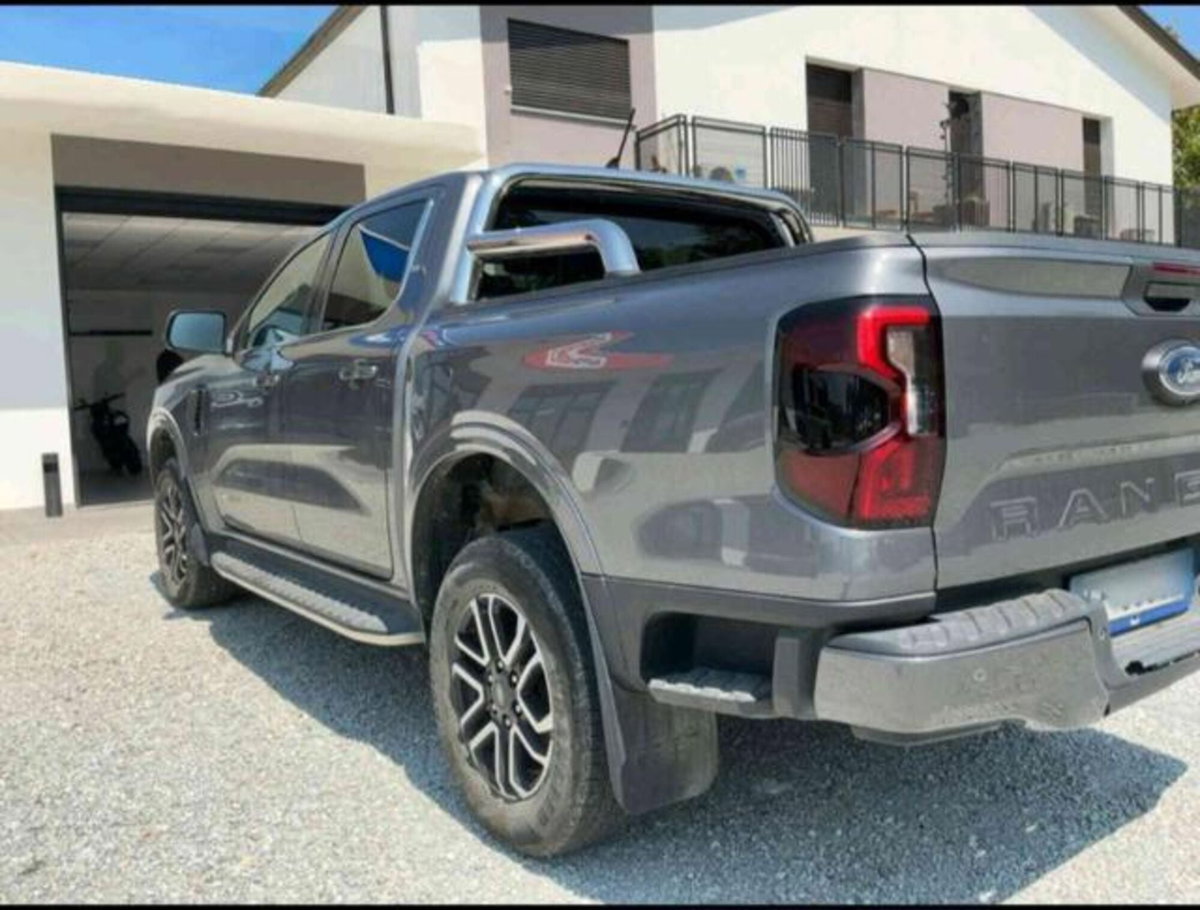 Ford Ranger Pick-up Ranger 2.0 ECOBLUE aut. DC Limited 5 posti (4)