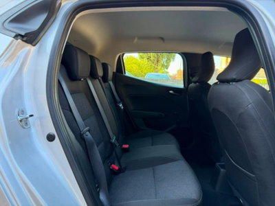 Renault Clio 1.0 tce Techno Gpl 100cv (13)