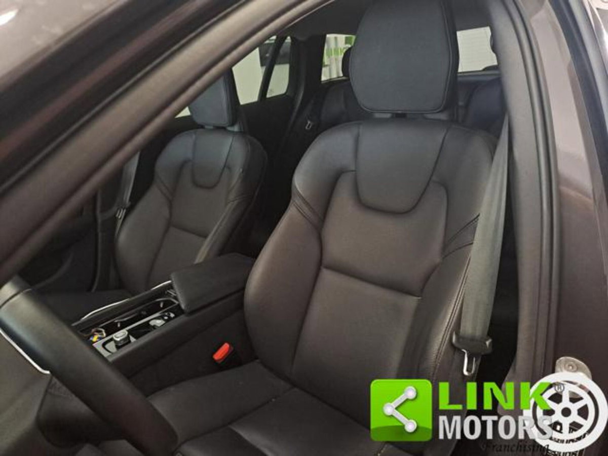 Volvo V60 Cross Country 2.0 b4 Plus awd auto (17)