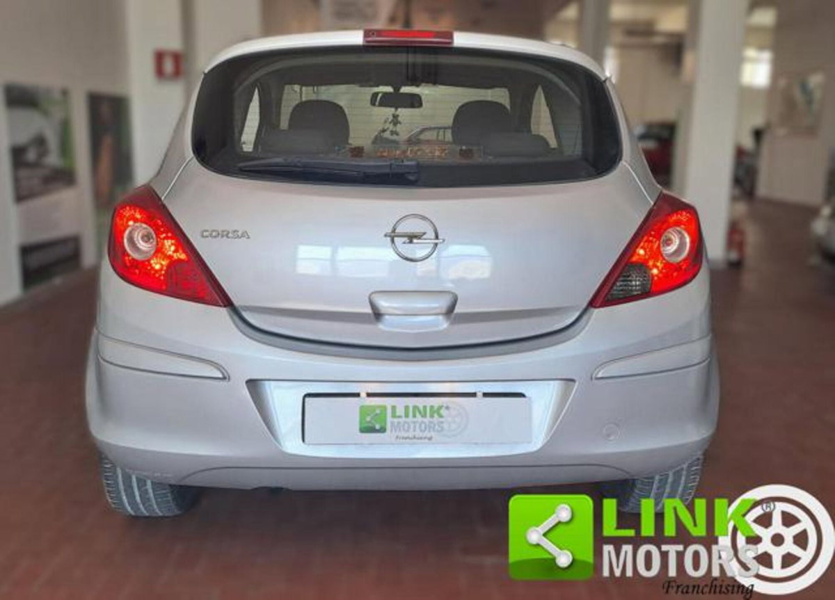Opel Corsa 1.0 12V 3 porte Enjoy (4)