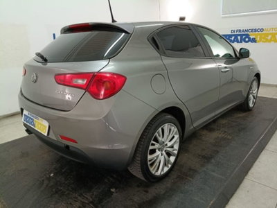 Alfa Romeo Giulietta 1.6 JTDm Super 120cv (5)