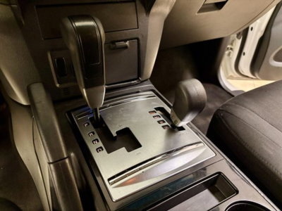 Mitsubishi Pajero 3.2 DI-D 16V aut. 5p. Tender DPF (13)