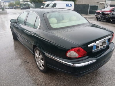 Jaguar X-Type 2.5 V6 24V cat (5)