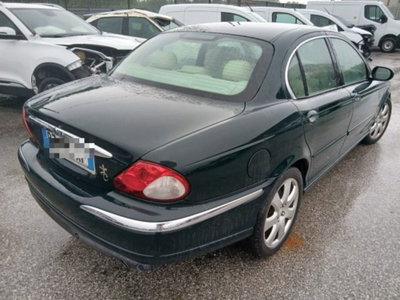 Jaguar X-Type 2.5 V6 24V cat (6)