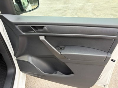 Volkswagen Veicoli Commerciali Caddy 1.4 TGI Kombi (14)