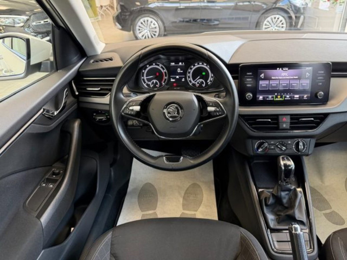 Skoda Scala 1.0 TSI 110 CV DSG Style (11)