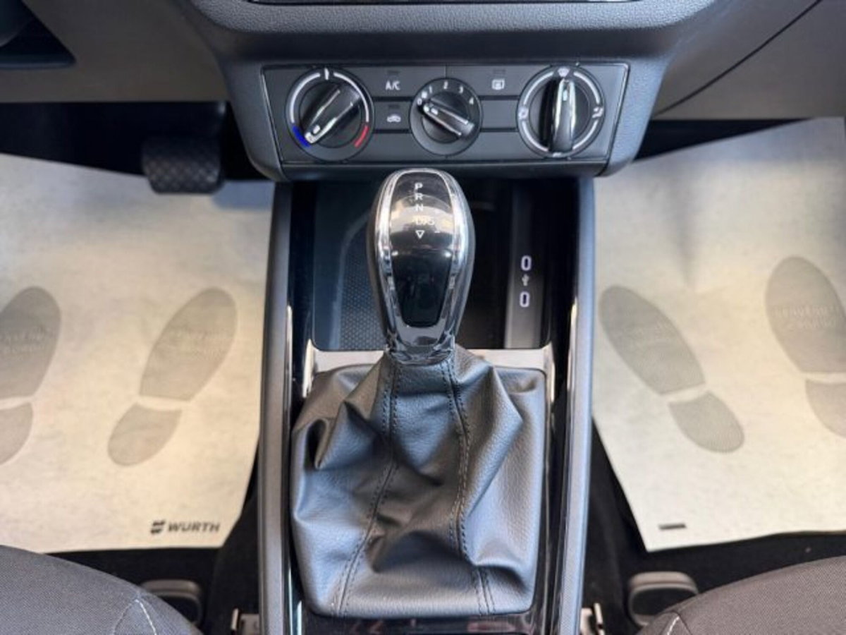 Skoda Scala 1.0 TSI 110 CV DSG Style (14)