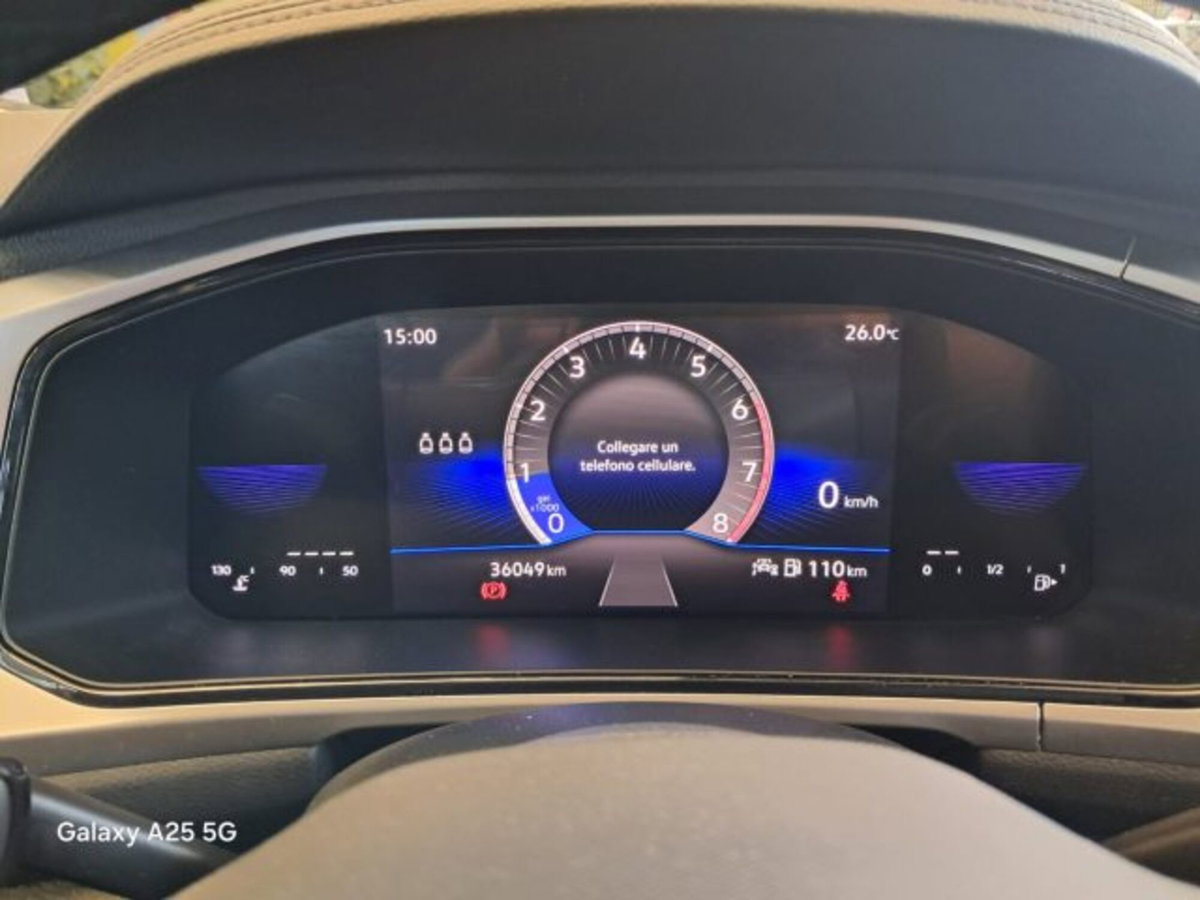Volkswagen T-Roc 1.0 tsi Edition 110cv (13)