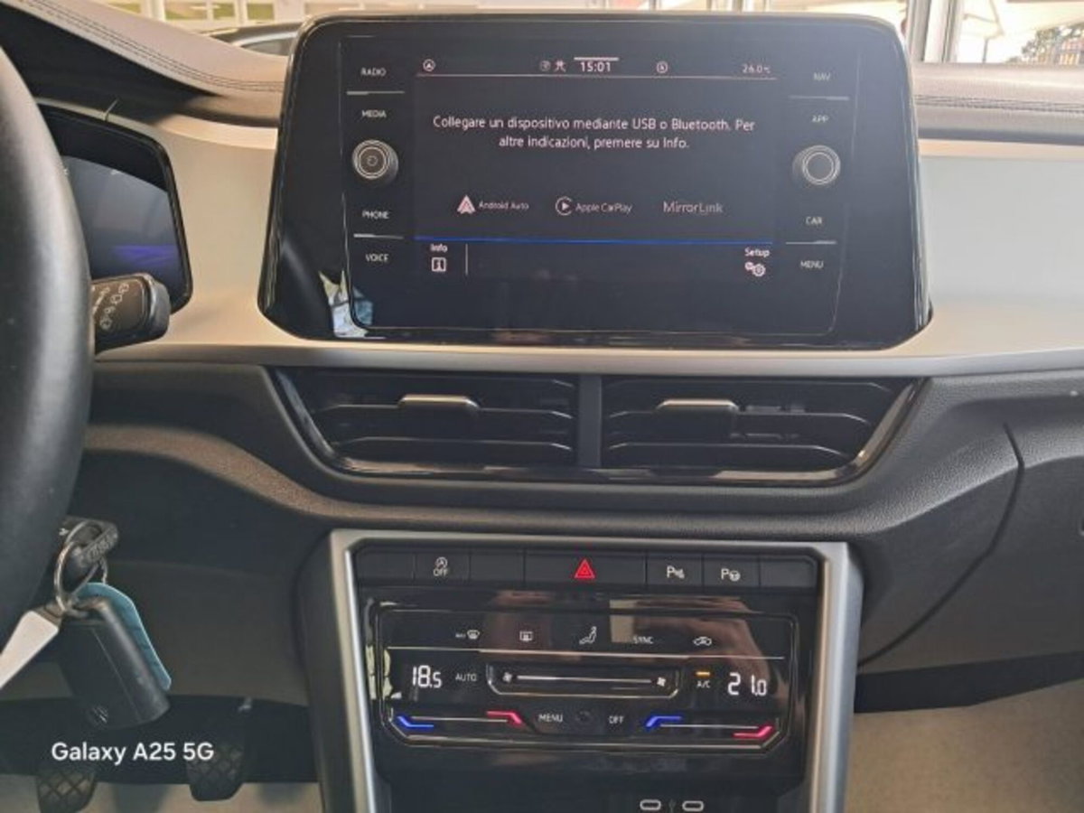 Volkswagen T-Roc 1.0 tsi Edition 110cv (14)