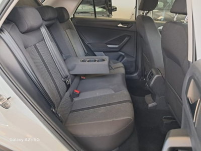 Volkswagen T-Roc 1.0 tsi Edition 110cv (15)