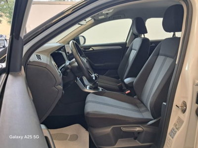Volkswagen T-Roc 1.0 tsi Edition 110cv (8)