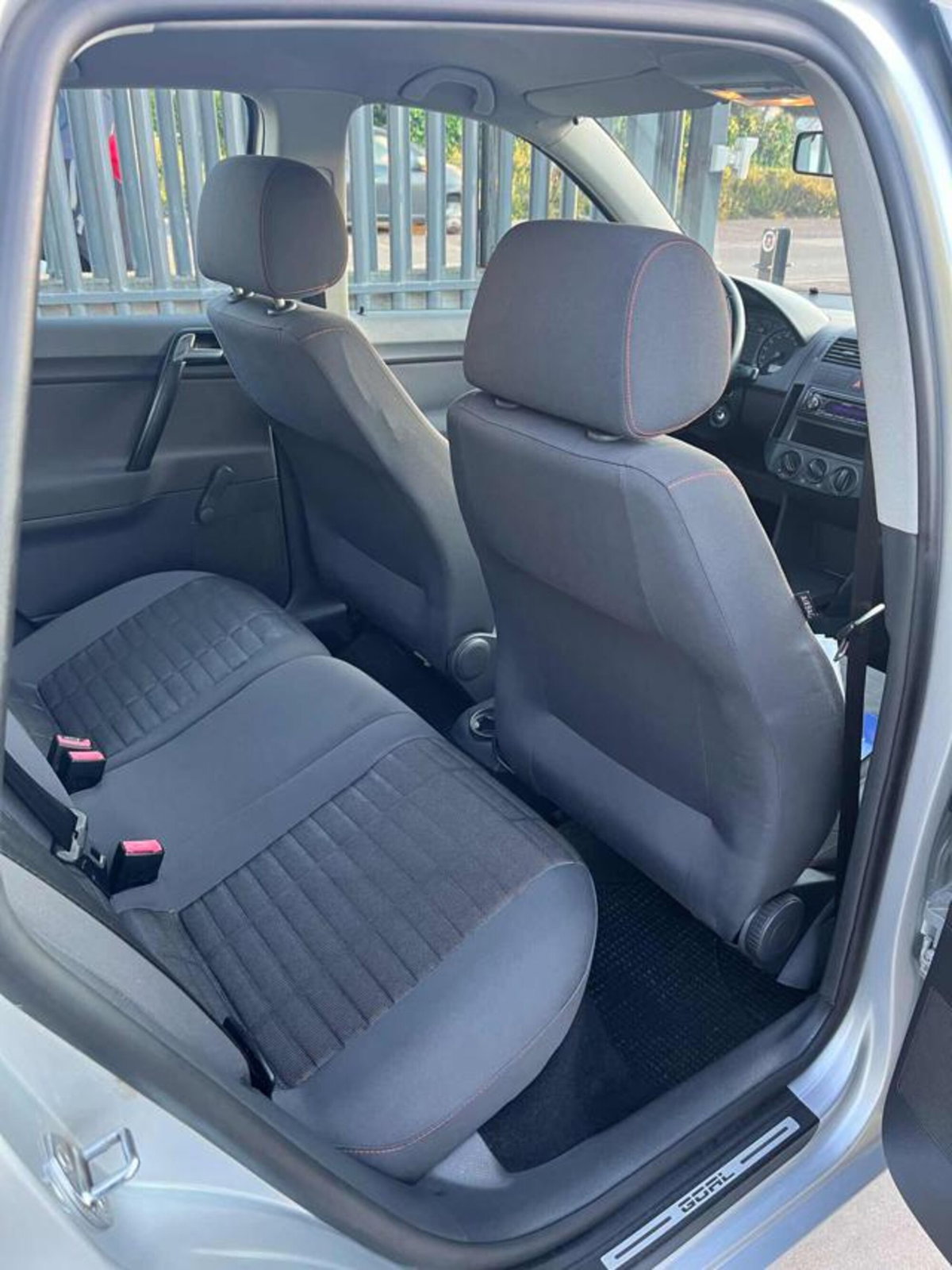 Volkswagen Polo 1.2 5p. Goal (7)