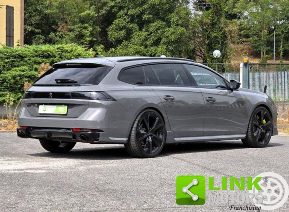 Peugeot 508 SW Plug-in Hybrid4 360 e-EAT8 Peugeot Sport Engineered (9)