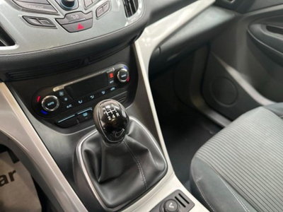 Ford C-Max 1.6 125CV Titanium (11)