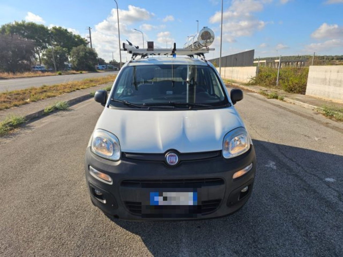 Fiat Panda 1.3 MJT S&S 4x4 Pop Climbing Van 2 posti (2)