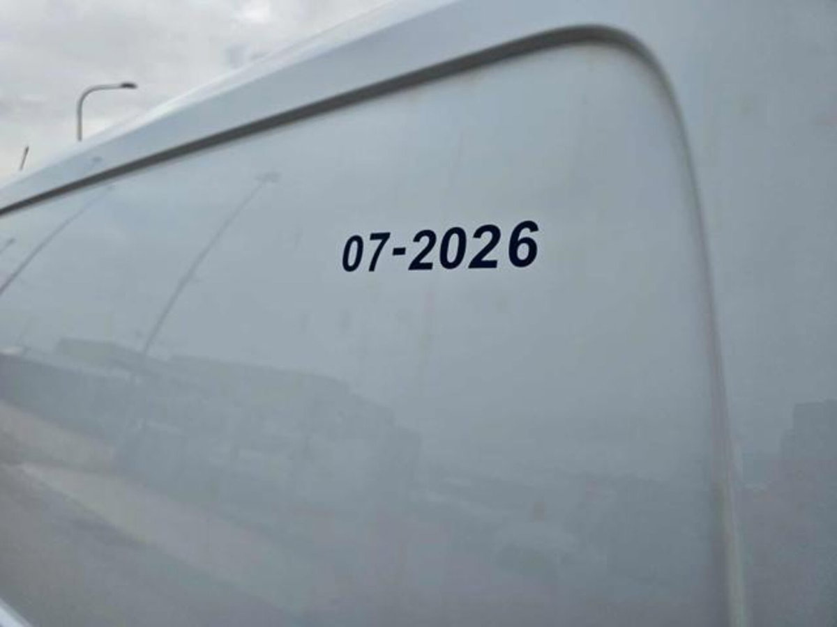 Ford Transit Custom Furgone 280 2.0 EcoBlue PC-DC Furgone Entry (6)