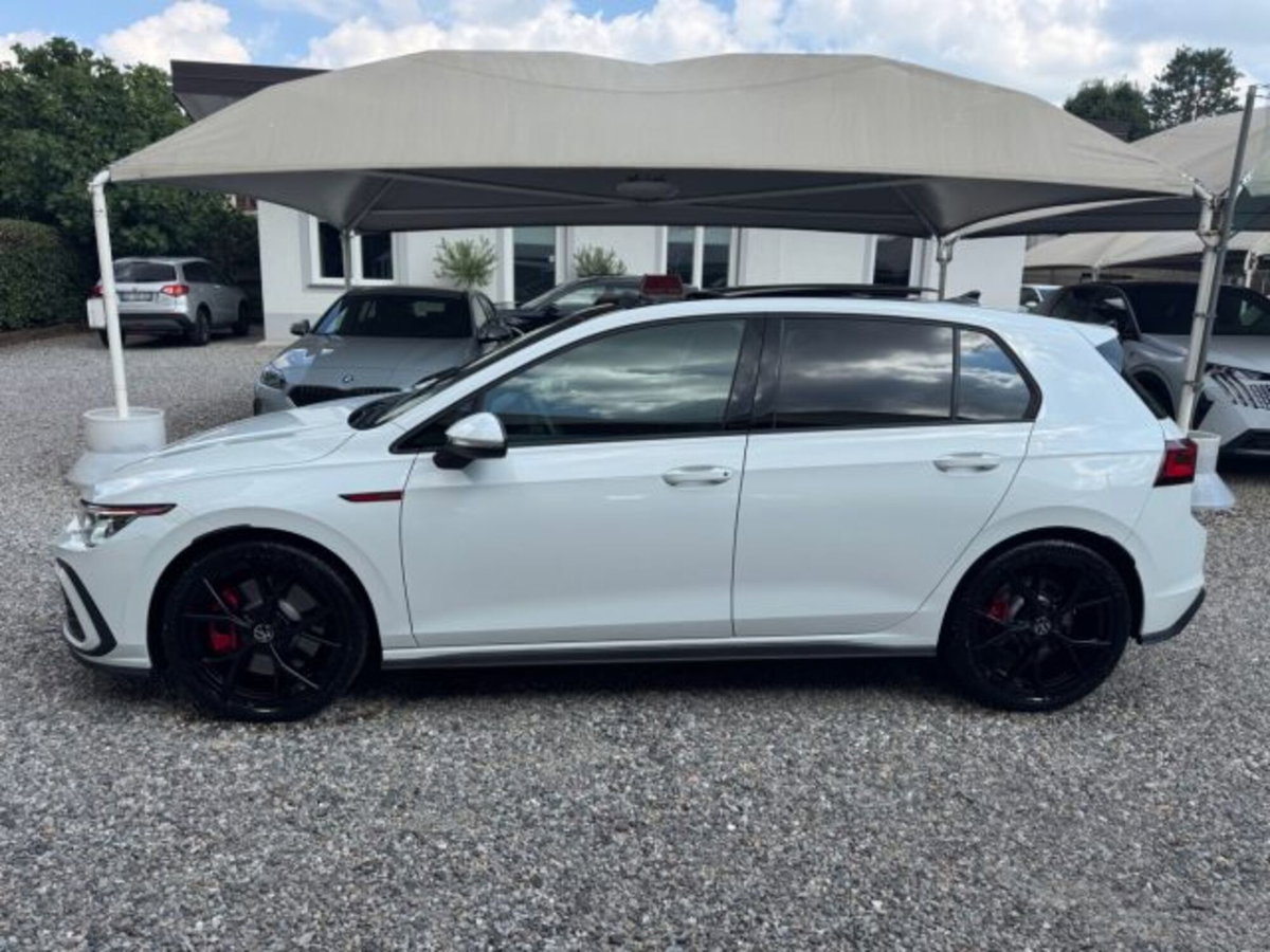 Volkswagen Golf 2.0 tsi GTI MT Ultimate 245cv (4)