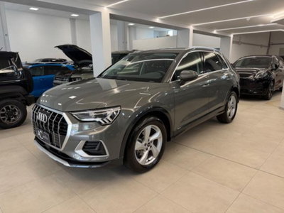 Audi Q3 35 TFSI Business usata