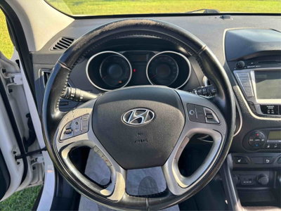 Hyundai ix35 1.7 CRDi 2WD Xpossible (18)