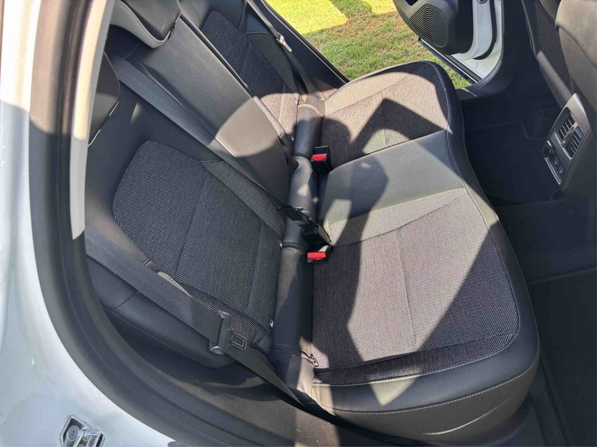 Renault Captur Blue dCi 95 CV Life (13)