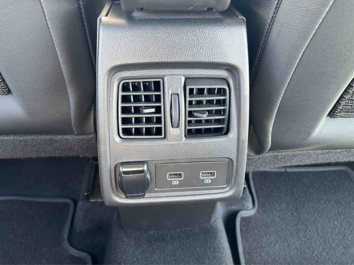 Renault Captur Blue dCi 95 CV Life (9)