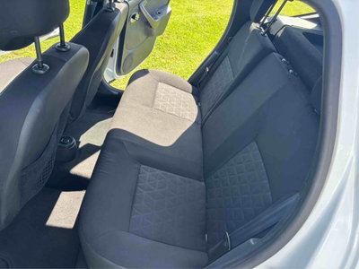 Dacia Duster 1.6 110CV 4x2 GPL Lauréate (14)