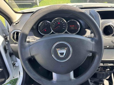Dacia Duster 1.6 110CV 4x2 GPL Lauréate (9)