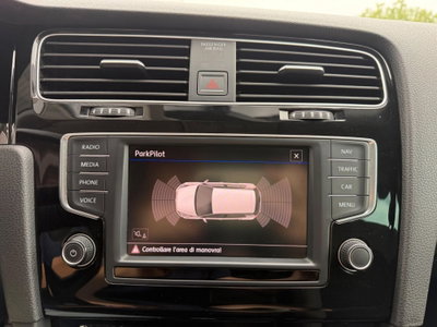Volkswagen Golf 2.0 TDI 5p. Executive BlueMotion Technology (16)