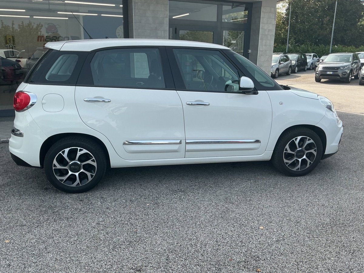 Fiat 500L 1.3 Multijet 95 CV Dualogic Lounge (2)