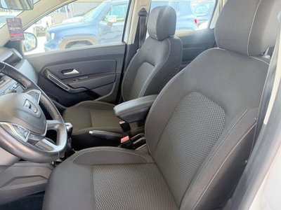 Dacia Duster 1.6 SCe GPL 4x2 Techroad (11)