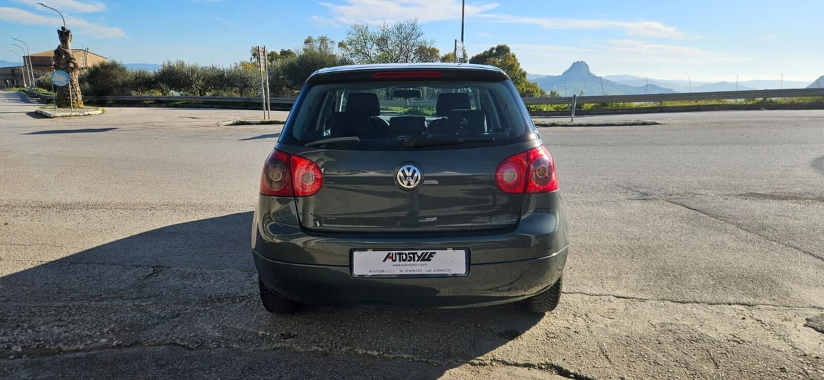 Volkswagen Golf 2.0 16V TDI 3p. Comfortline (4)